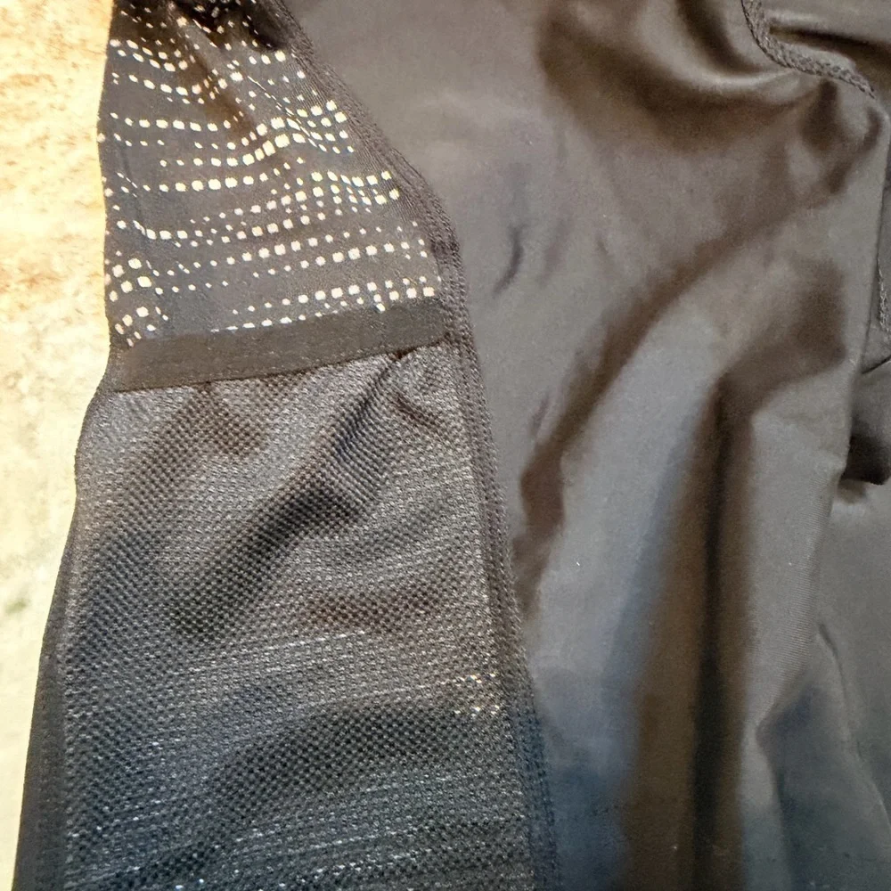 NOOYME Padded Cycling Shorts Men’s Medium Black Bike Shorts Mesh Panels